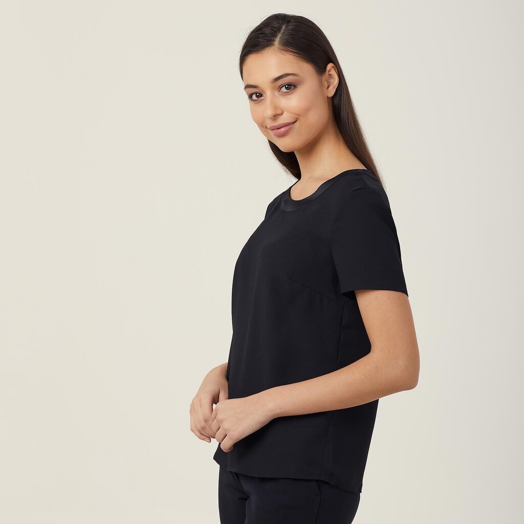 NNT Satin Back Crepe Short Sleeve Top